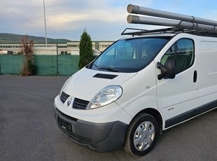 Renault Trafic 2.0 dCi 115 Combi L1H1