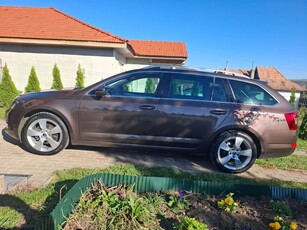 Skoda Octavia 2.0 TDI (Green tec) DSG Style