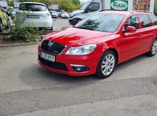 Skoda Octavia Combi 2.0 TDI RS DSG