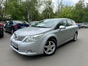 Toyota Avensis 2.2 D-CAT Luxury Aut. (consola nichel)