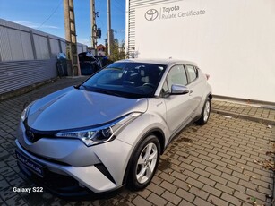 Toyota C-HR 1.8 HSD 4x2 CVT C-enter