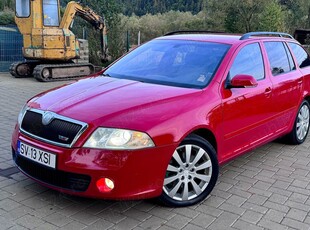 Vând Skoda Octavia VRS, din 2006, motor 2.0 litri-benzină, 200 cp