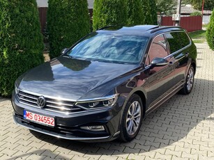 Volkswagen Passat Variant 2.0 TDI DSG R Executive