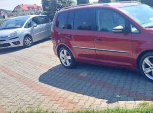 Volkswagen Touran 2.0 TDI DPF DSG Highline