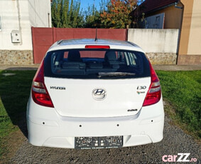 Hyundai i30 an 2010diesel 1.6 crdii klimatronic adus recent