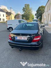 Mercedes-Benz c200