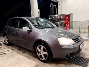 Vând golf 5 1.9 TDI