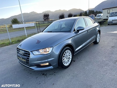 Audi A3 1.6 TDI Sportback ultra Attraction