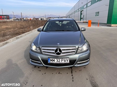 Mercedes-Benz C 220 T CDI DPF (BlueEFFICIENCY) 7G-TRONIC