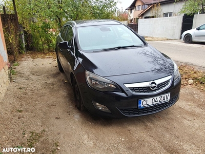 Opel Astra 1.7 CDTI DPF Sports Tourer Edition