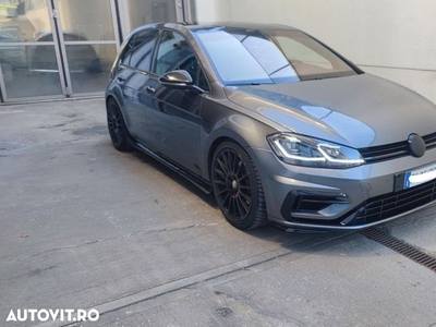 Volkswagen Golf 2.0 TSI DSG