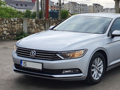 vw passat b8 2017 benzina 1.4tsi berlina, de noua din Romania