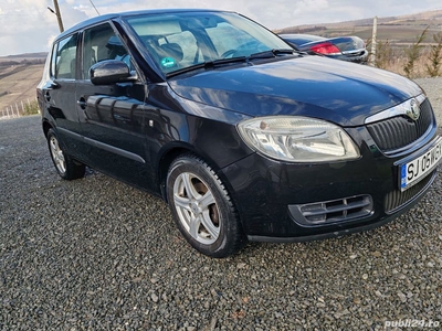 Scoda Fabia