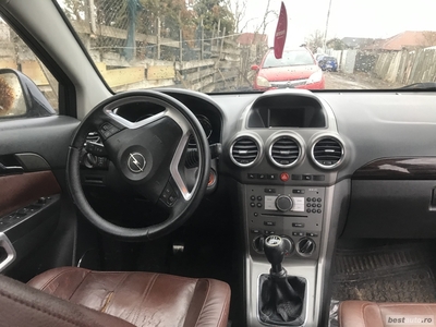 Vand Opel antara 4x4