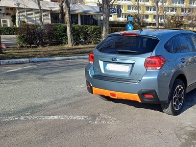 Vând Subaru xv cu trapa