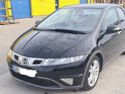 Honda civic 1.8 i V Tec benzina