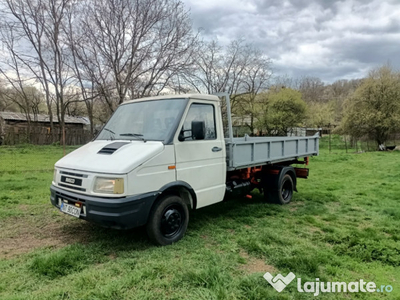 Iveco daily basculabil pe 3 părți