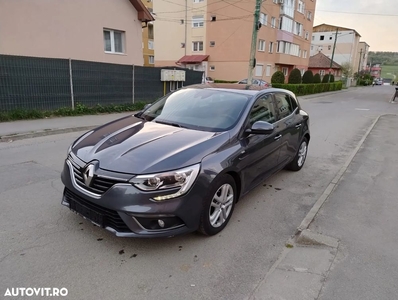 Renault Megane ENERGY TCe 100 INTENS