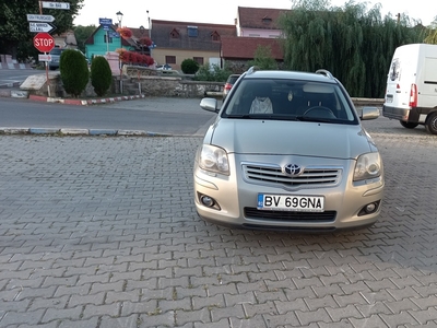 Toyota Avensis t25