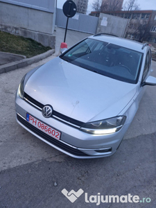 Volkswagen Golf VII