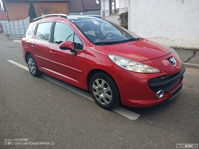 Peugeot 207 break 1,6 hdi 90 cp an 2007 Climatronic