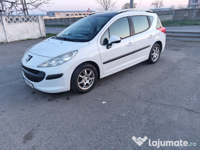 Peugeot 207 masina