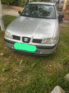 Seat ibiza. E4 2002