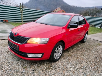 Skoda Rapid 6+1 viteze an 2013 Euro 5 clima Navigatie