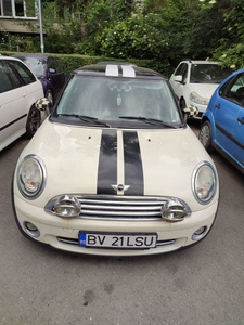 Vănd MiniCooper 1,6 benzină, 2008