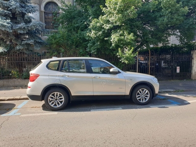 BMW X3xDrive30d ,oct.2014 , 258 cp, cutie automata, 97.000km carte BMW, garaj , 1 proprietar