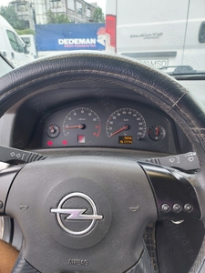 opel vectra