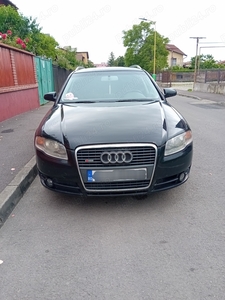 Vând Audi A4 s line