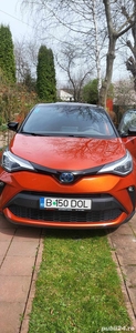 Vand Toyota CHR stare excelenta unic proprietar