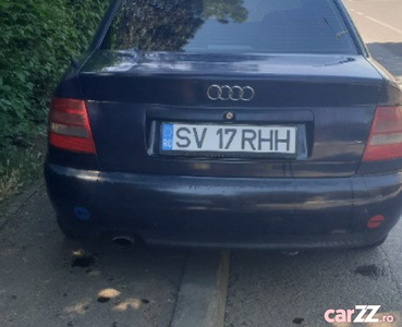 Audi A4 b5 1.6 benzină