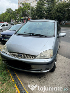 Masina Ford Galaxy