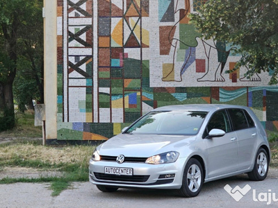 VW Golf 7 1.2TSI SenzoriParcare ÎncălzireScaune ParkPilot ImportGerman