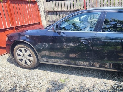 AUDI A4B8 2012--Mă Vinde!