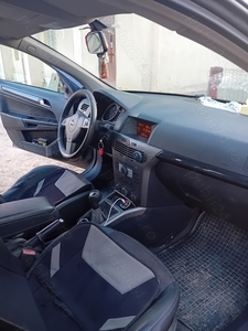 Opel astra h