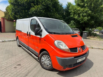 Renault trafic 2.0 diesel