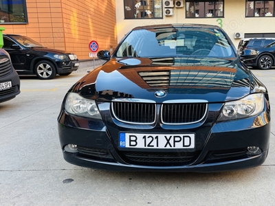 Vând BMW seria 3