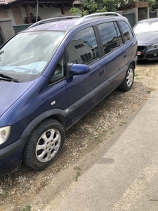 Vând Opel Zafira 1.8 2005 benzina