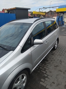 Vând Opel zafira 2006