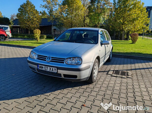 Volkswagen golf 4