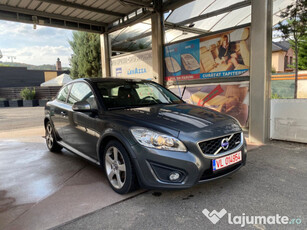 Volvo C30 --R Design --an 2012 1.6 Diesel --Masina Full