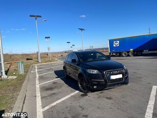 Audi Q7 3.0 TDI DPF quattro tiptronic