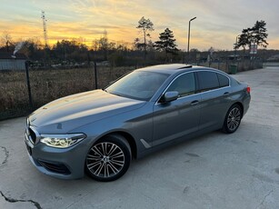 BMW Seria 5 520i AT