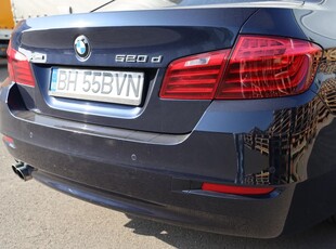 BMW Seria 5 520d xDrive AT