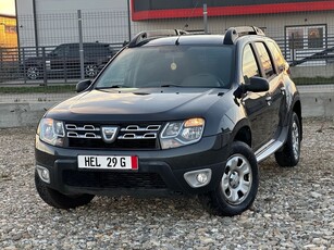 Dacia Duster 1.6 16V 4x2 Laureate