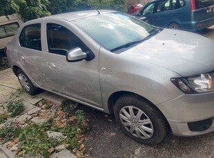 Dacia Logan 0.9 TCE varianta Laureate, an 2013