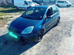 Ford fiesta 1.3 benzina an 2007 pret 1050 e.